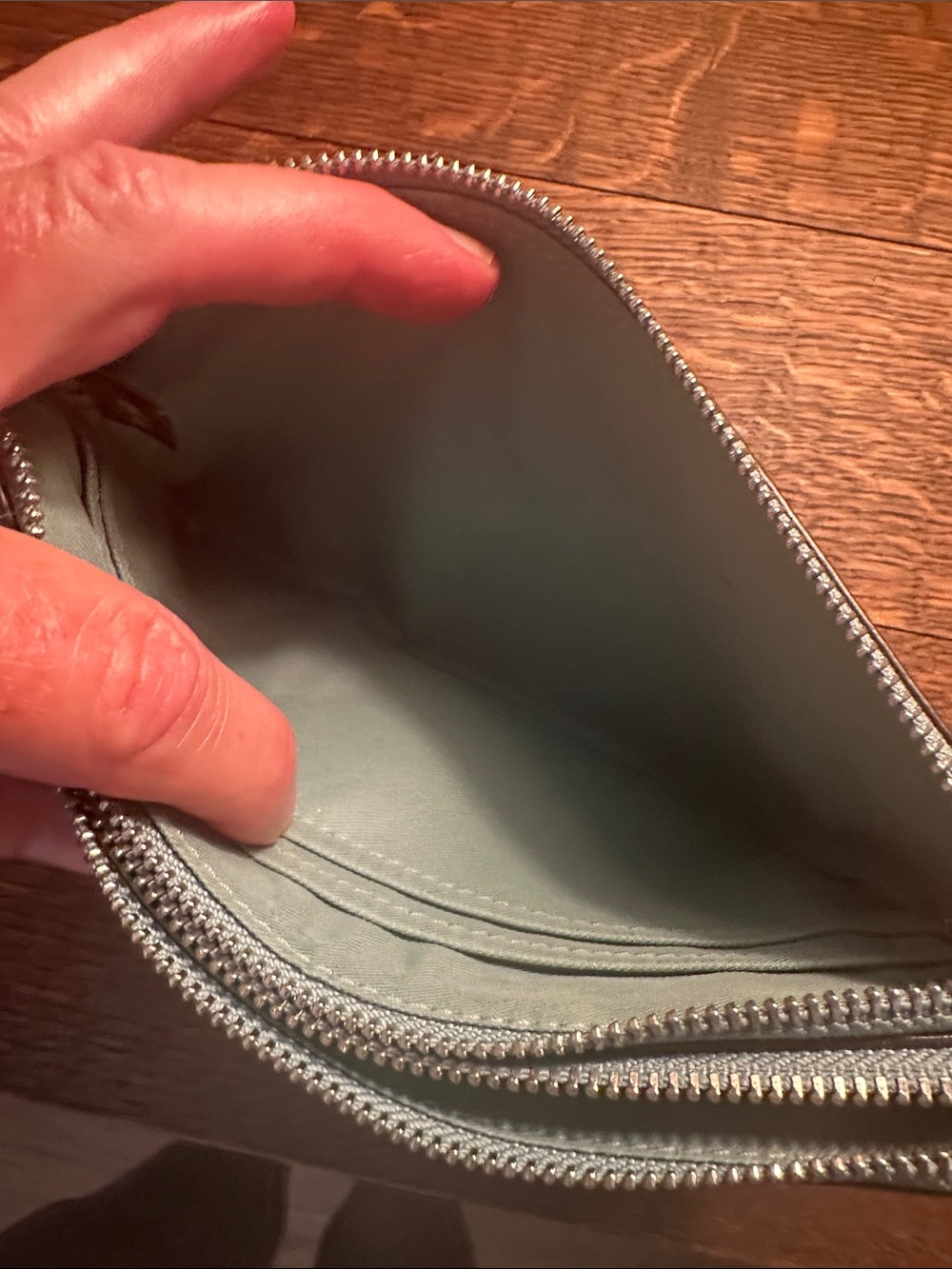 Coach wristlet-blue/green. EUC - Picture 4 of 6